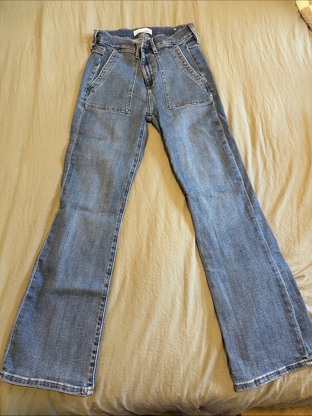 LOFT Medium Blue Wide-Leg High-Rise Jeans with Front Patch Pockets
